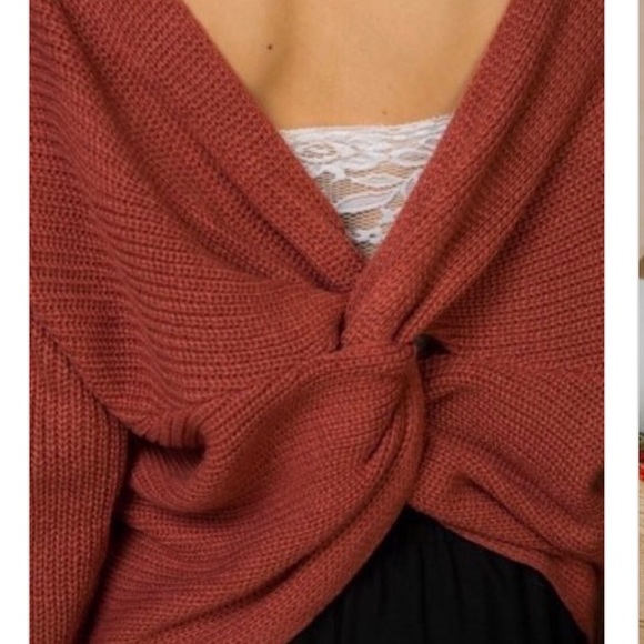 Twist Back Sweater - Picture 5 of 7